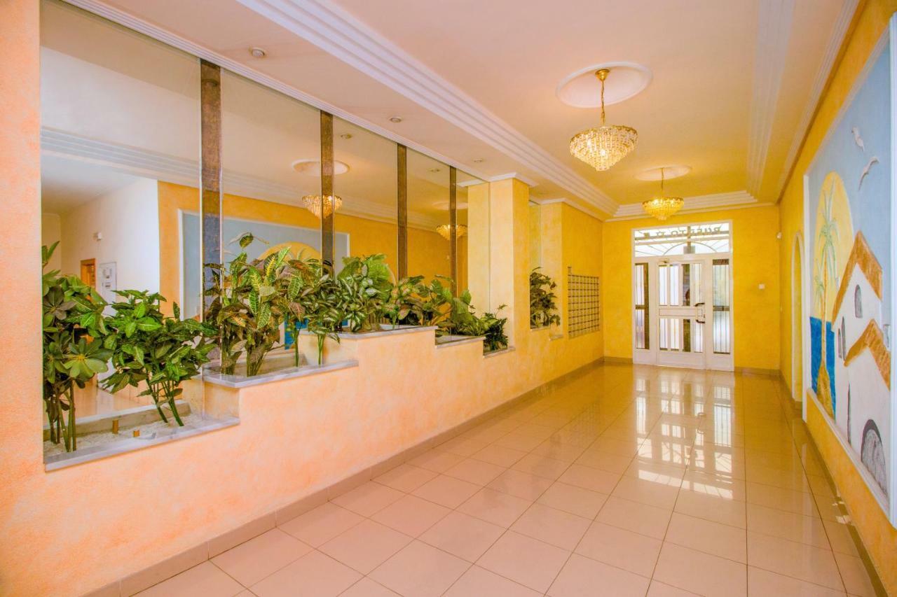 San Julian Apartamento Торевьиа Экстерьер фото